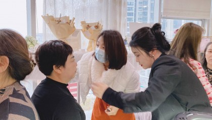 学纹绣美甲去哪里学比较好