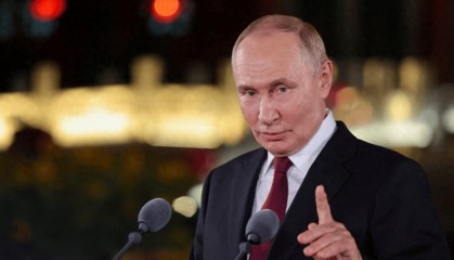 要么投降认输，要么打下去！普京离开中国前，他放了狠话让泽连斯基二选一