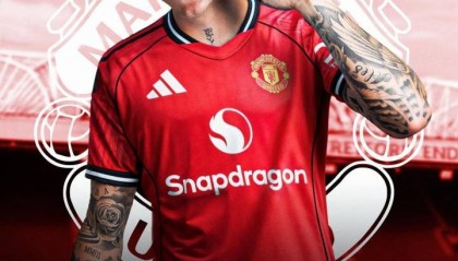 詹俊:塞斯科比霍伊伦速度更快脚头更硬,曼联有望告别锋无力!