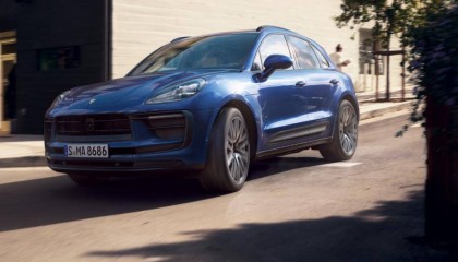 保时捷雪崩，该不该怪小米