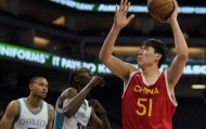 杨瀚森表现惊艳引关注 三支NBA球队总经理打来电话