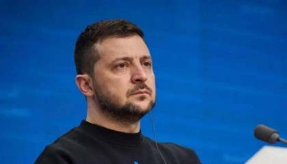 泽连斯基官宣：西方不同意，乌就建立“另一个北约”，具备150万大军？