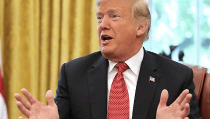 拜登骗了全世界？乌克兰“靠山”倒下，美国设了个圈套，要甩锅中方