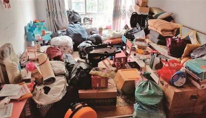 柳州一房东蒙了：出租房一地狼藉，家电被租客搬空！还有更离谱的……