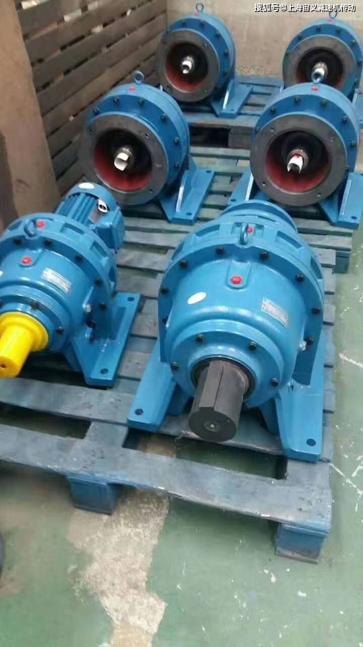 KAZ97-Y22KW-4P减速机KAZ97DRE160MC4-27.87-M4-180安装方式是多