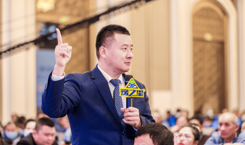 推动农业增产技术革命，他们被誉为种子之父、肥料之父、增产药之父